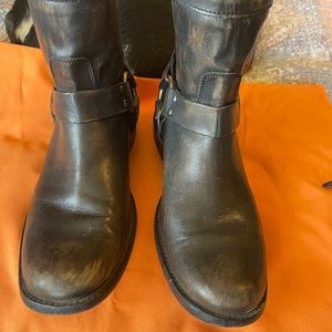 Frye Veronica Harness Short boots
